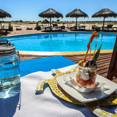 Cap Kimony Hotel Morondava Buitenkant foto