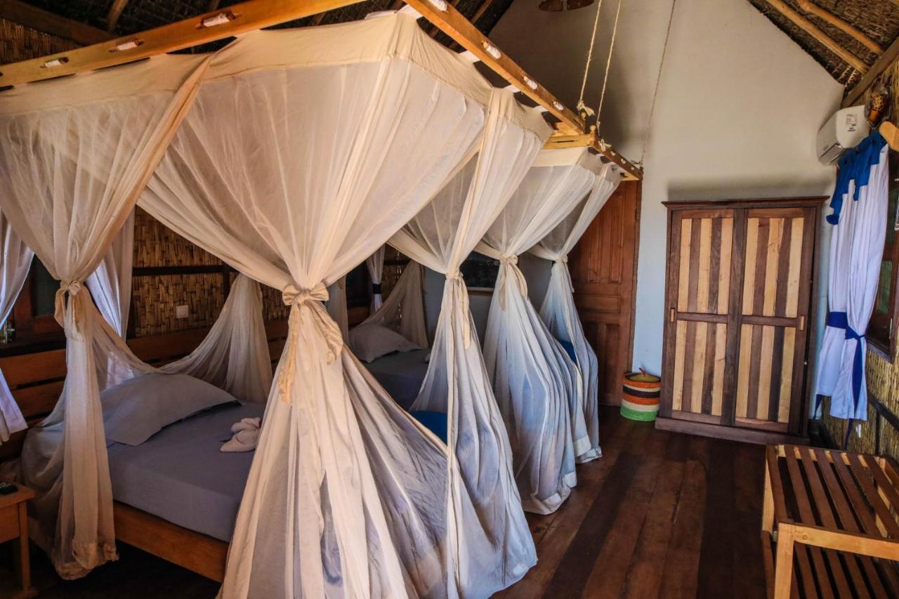 Cap Kimony Hotel Morondava Buitenkant foto