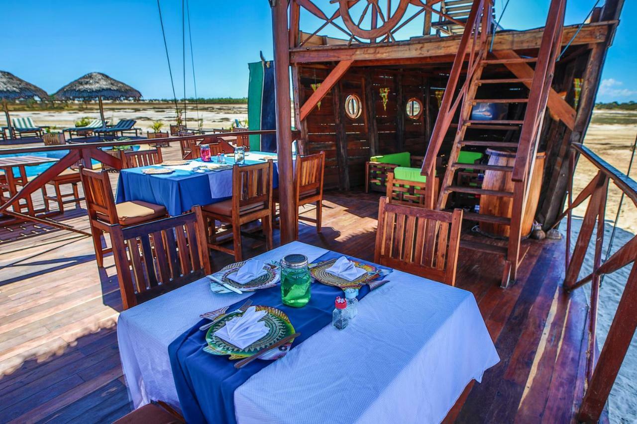 Cap Kimony Hotel Morondava Buitenkant foto