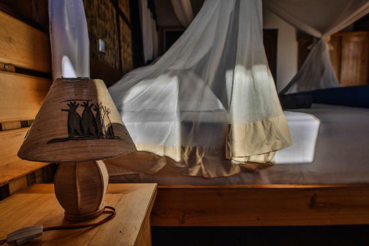 Cap Kimony Hotel Morondava Buitenkant foto