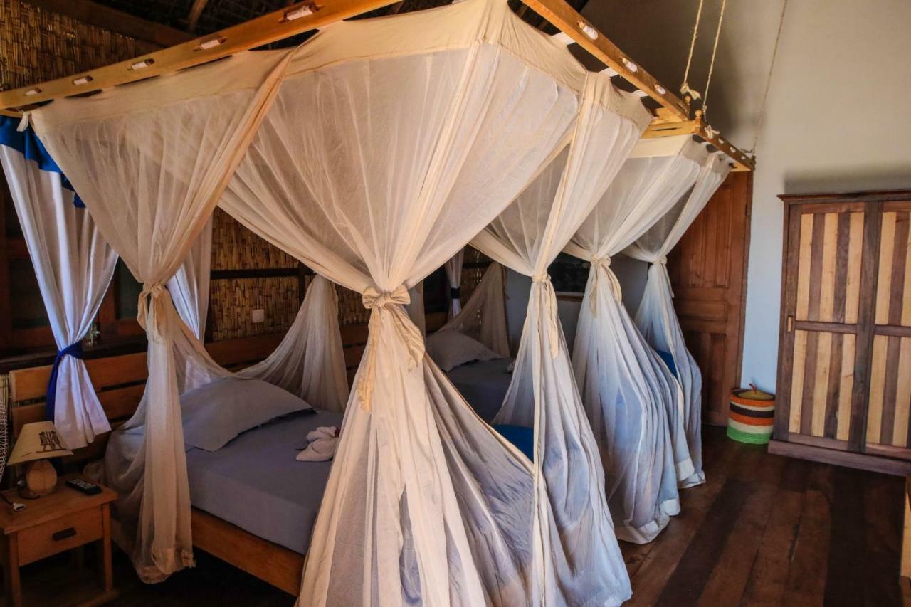 Cap Kimony Hotel Morondava Buitenkant foto