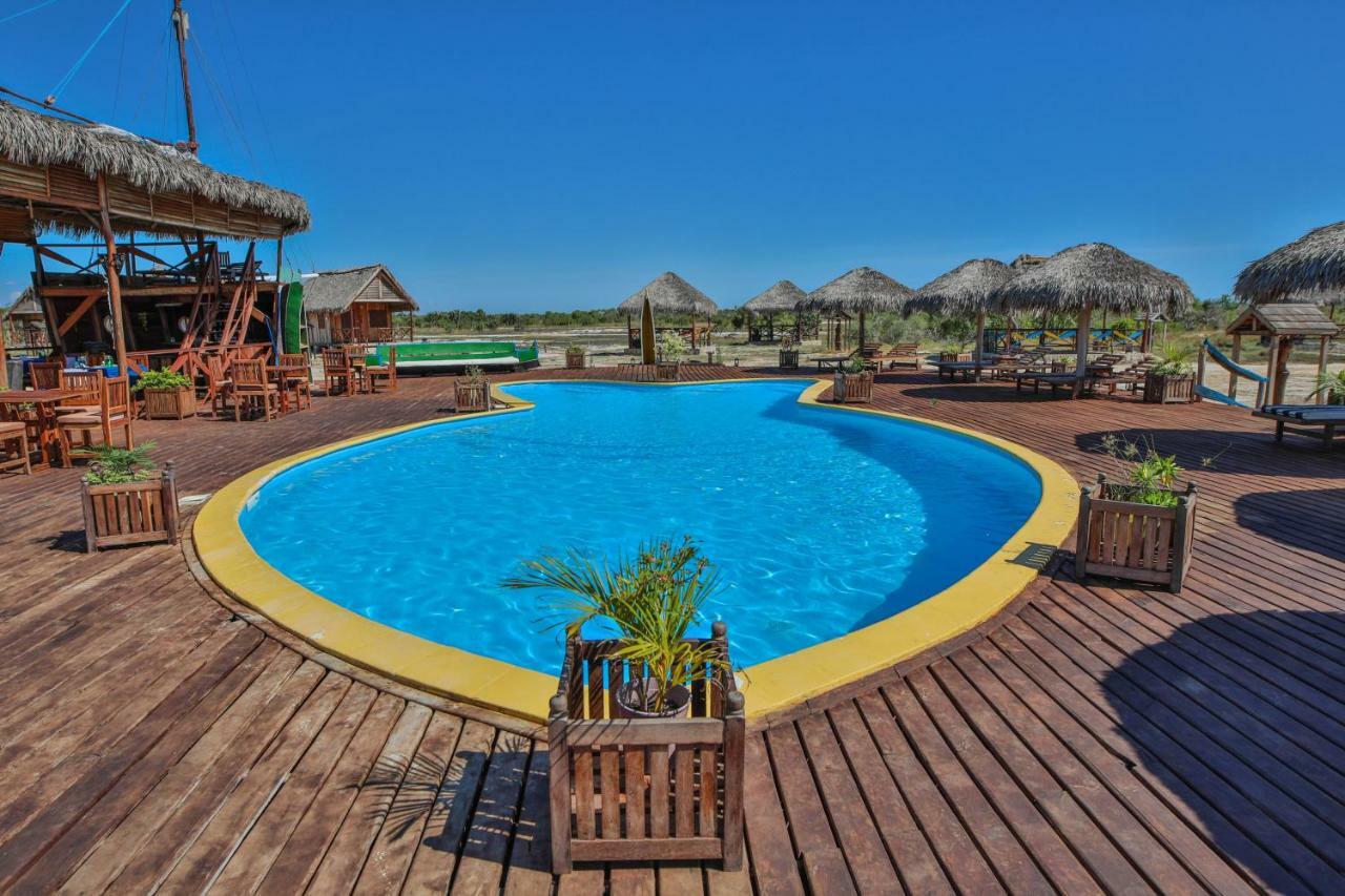Cap Kimony Hotel Morondava Buitenkant foto