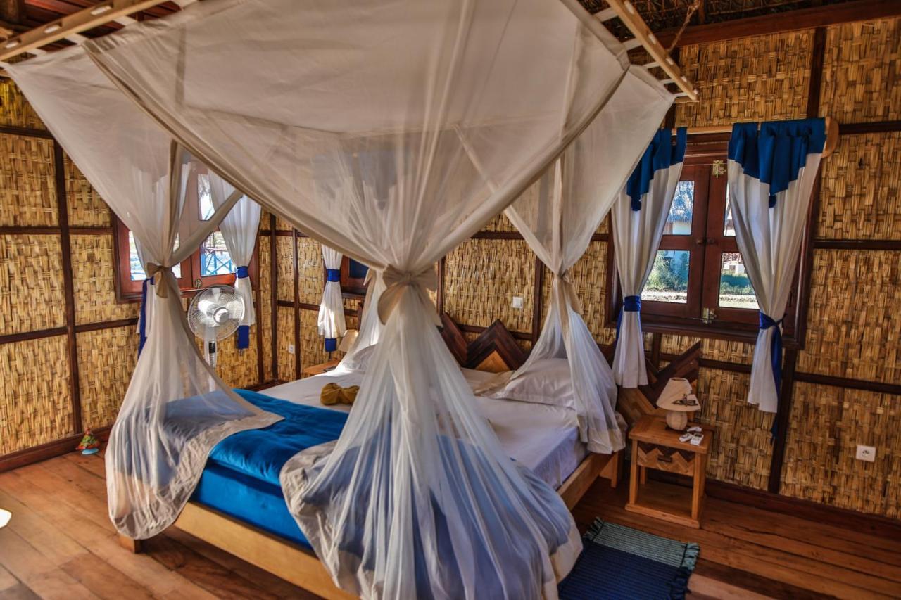 Cap Kimony Hotel Morondava Buitenkant foto