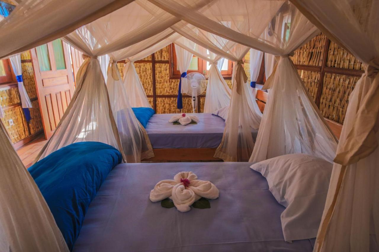 Cap Kimony Hotel Morondava Buitenkant foto