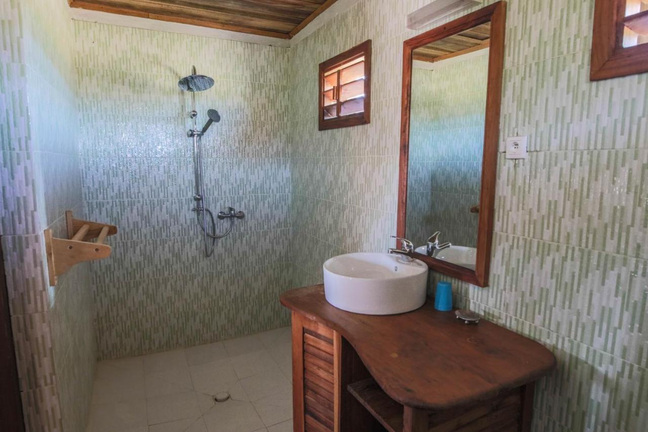 Cap Kimony Hotel Morondava Buitenkant foto
