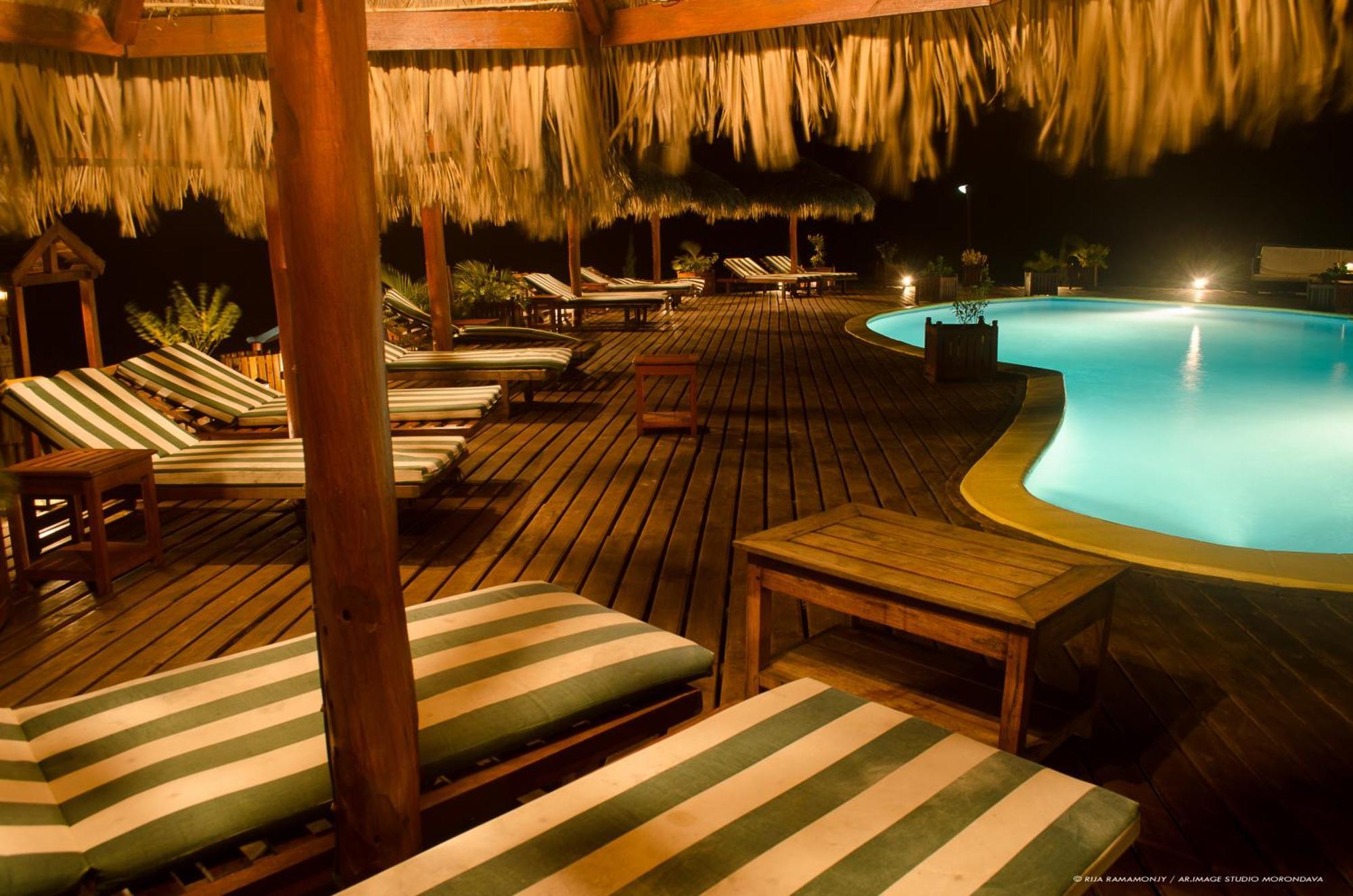 Cap Kimony Hotel Morondava Buitenkant foto