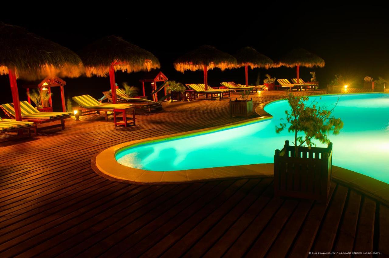 Cap Kimony Hotel Morondava Buitenkant foto